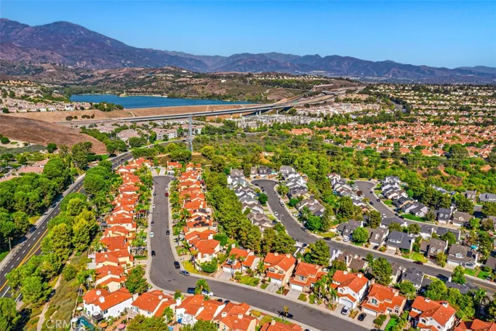 21092 Ponderosa, Mission Viejo, California 92692