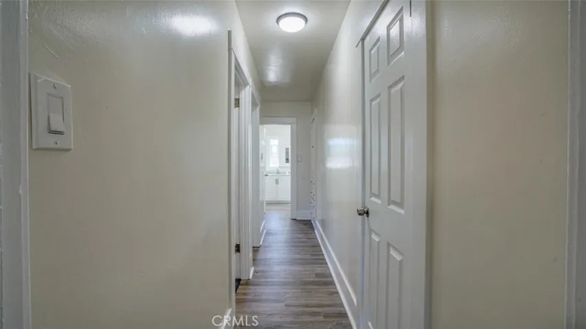 1036 W 55th Street, Los Angeles, California 90037