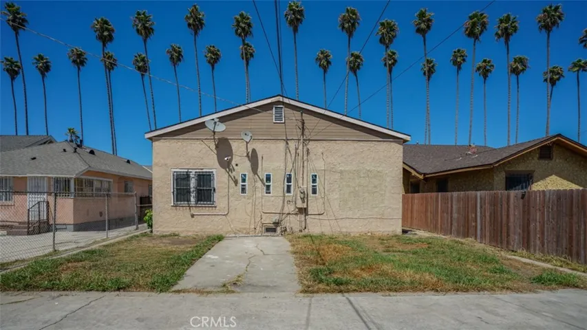 1036 W 55th Street, Los Angeles, California 90037