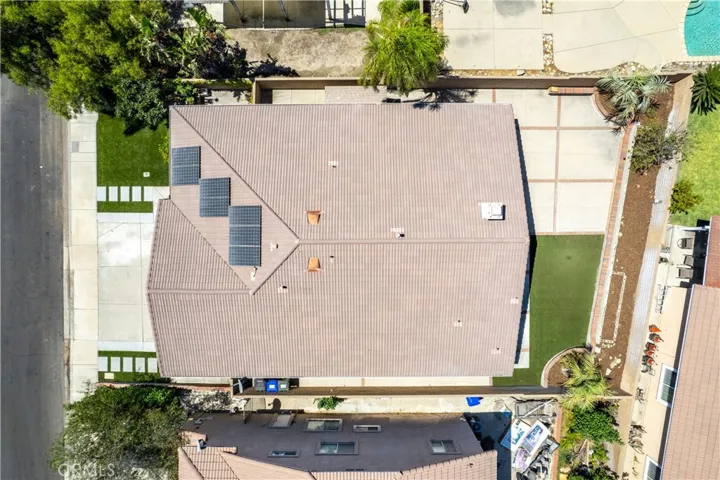 16652 Almaden Drive, Fontana, California 92336