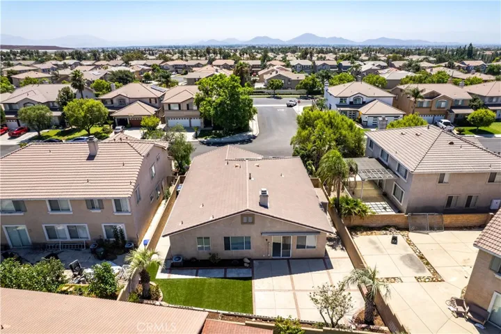 16652 Almaden Drive, Fontana, California 92336