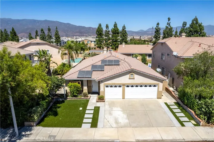 16652 Almaden Drive, Fontana, California 92336