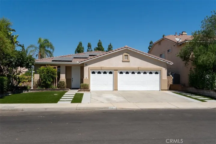 16652 Almaden Drive, Fontana, California 92336