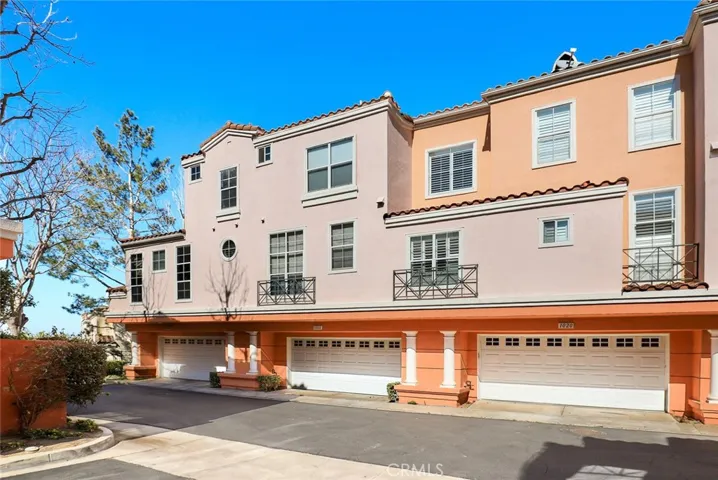1000 S Volterra Way, Anaheim Hills, California 92808