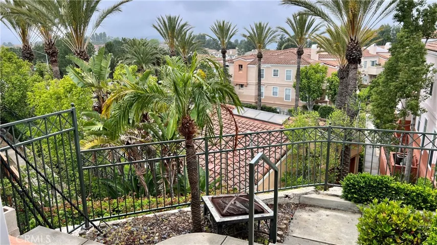 1000 S Volterra Way, Anaheim Hills, California 92808