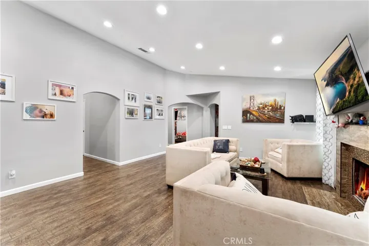 25803 Anderson Lane, Stevenson Ranch, California 91381