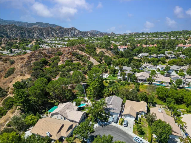 25803 Anderson Lane, Stevenson Ranch, California 91381