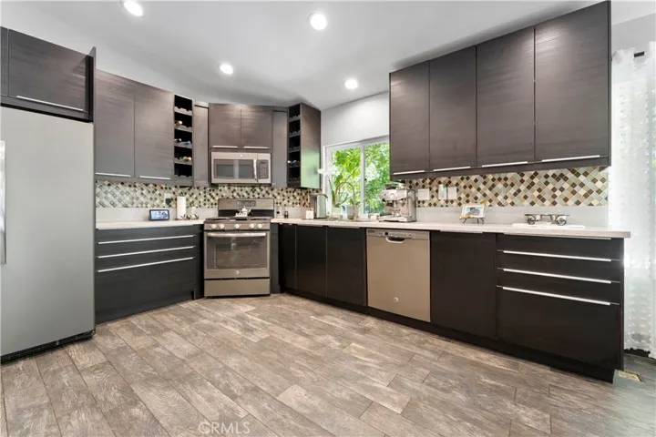 25803 Anderson Lane, Stevenson Ranch, California 91381