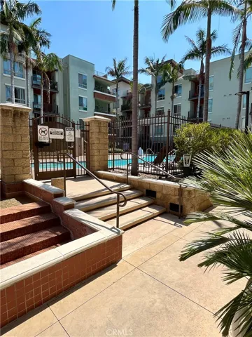 pool/courtyard