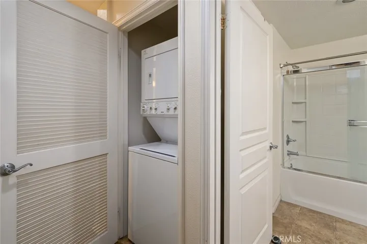 Picture shows a different unit depicting similar floor plan