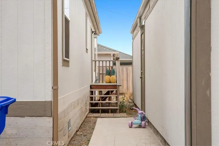 Breezeway between front unit and back unit