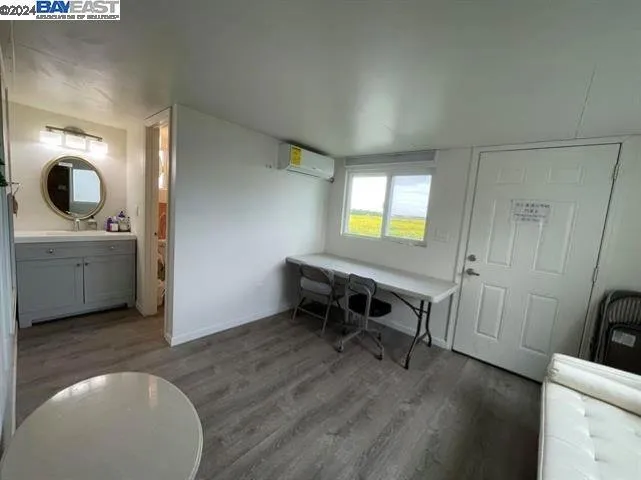 3681 W Linne Rd, Tracy, California 95304