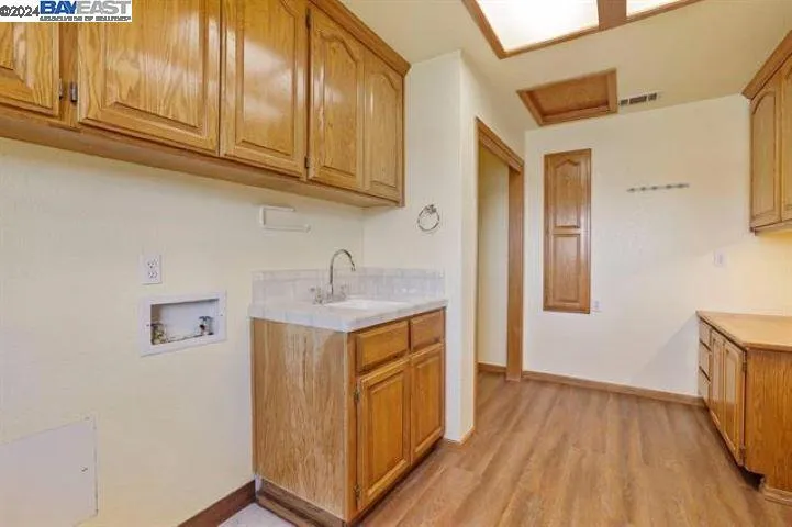 3681 W Linne Rd, Tracy, California 95304