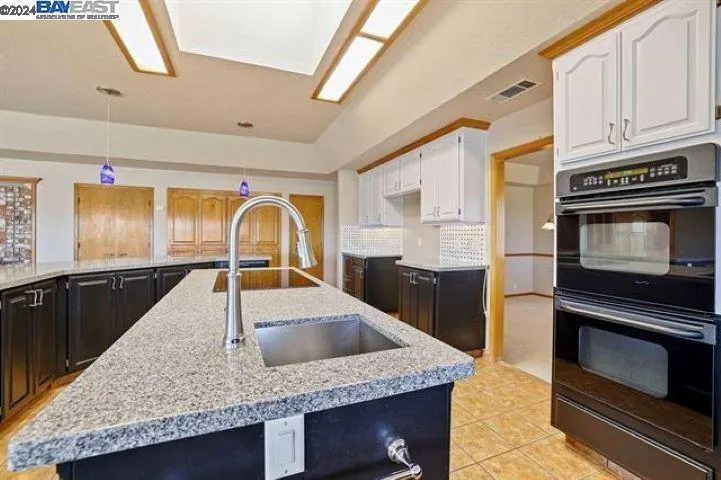 3681 W Linne Rd, Tracy, California 95304