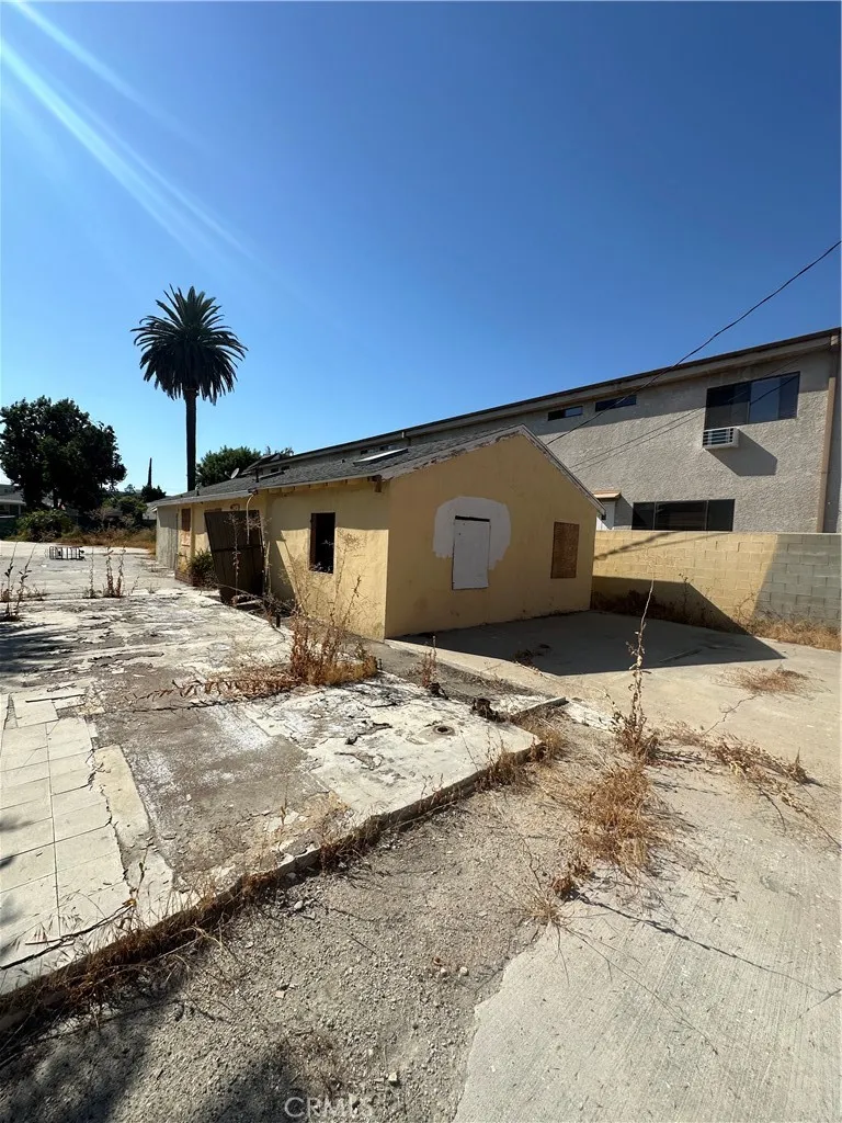 2310 N Catalina Street, Burbank, California 91504 home-pic-8