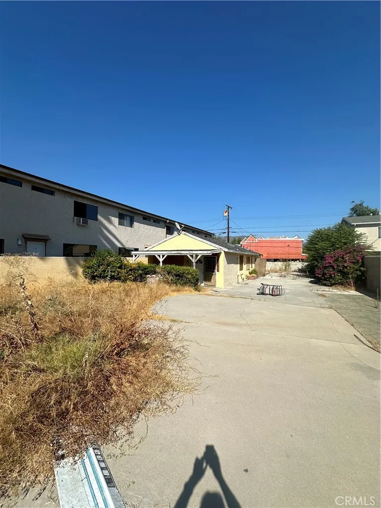 2310 N Catalina Street, Burbank, California 91504 home-pic-9