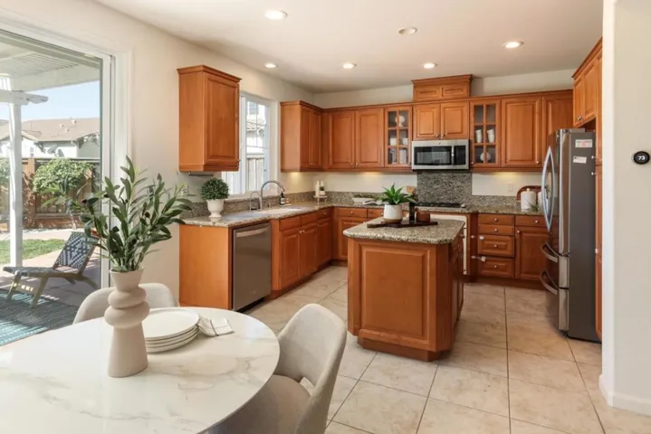 7247 Clear Vista Court, San Jose, California 95138