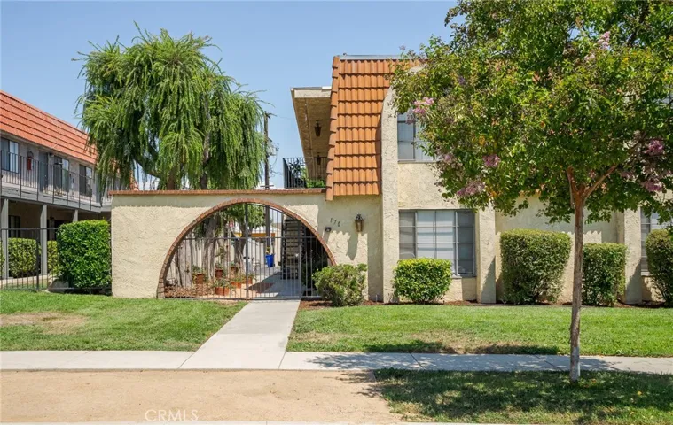 170 Linda Way, Upland, California 91786