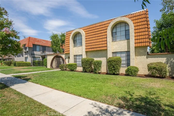 170 Linda Way, Upland, California 91786