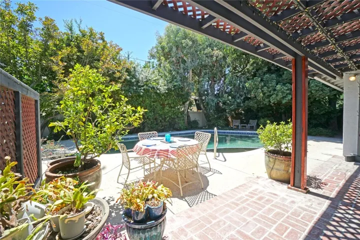 404 E Alvarado Street, Ontario, California 91764