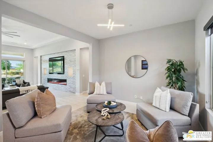 66 Bordeaux, Rancho Mirage, California 92270