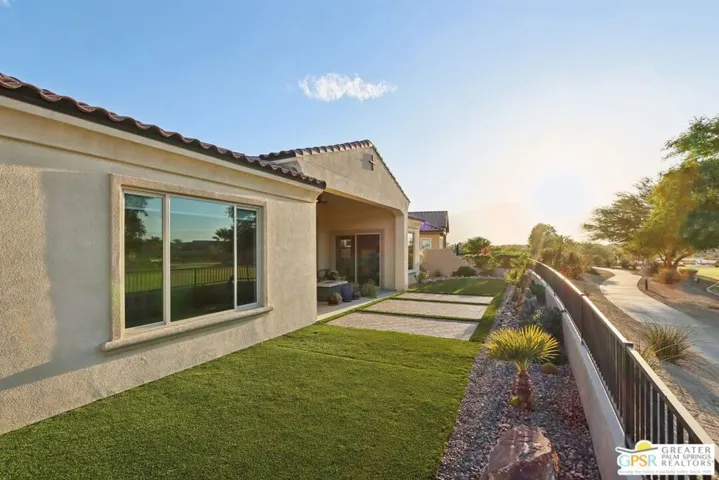 66 Bordeaux, Rancho Mirage, California 92270