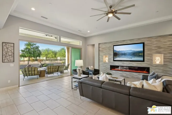 66 Bordeaux, Rancho Mirage, California 92270