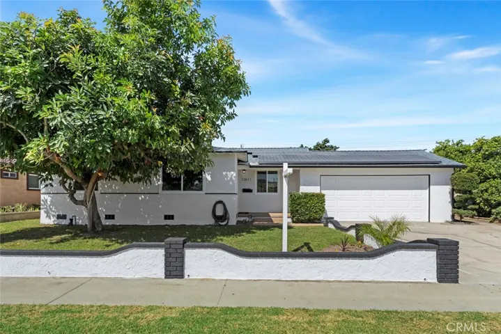 13611 Olive Street, Westminster, California 92683
