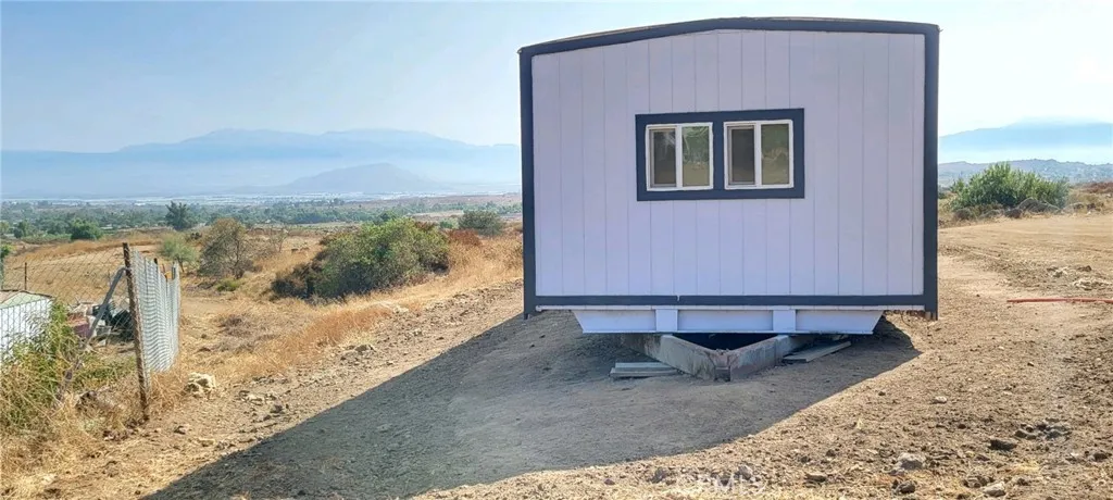 Mobile home is not included