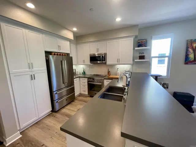 1102 Plumeria Way, Oceanside, California 92054