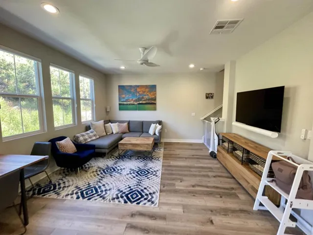 1102 Plumeria Way, Oceanside, California 92054