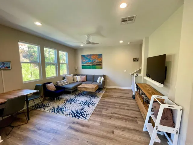 1102 Plumeria Way, Oceanside, California 92054