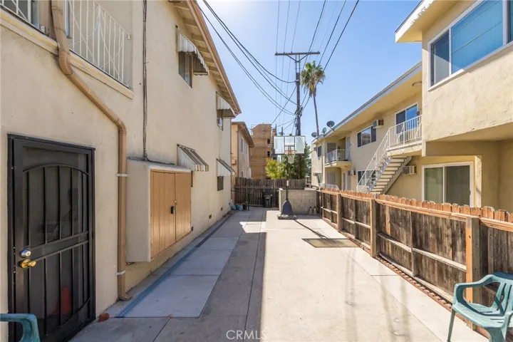 Rear View of 6107 Tujunga Avenue - Community Patio