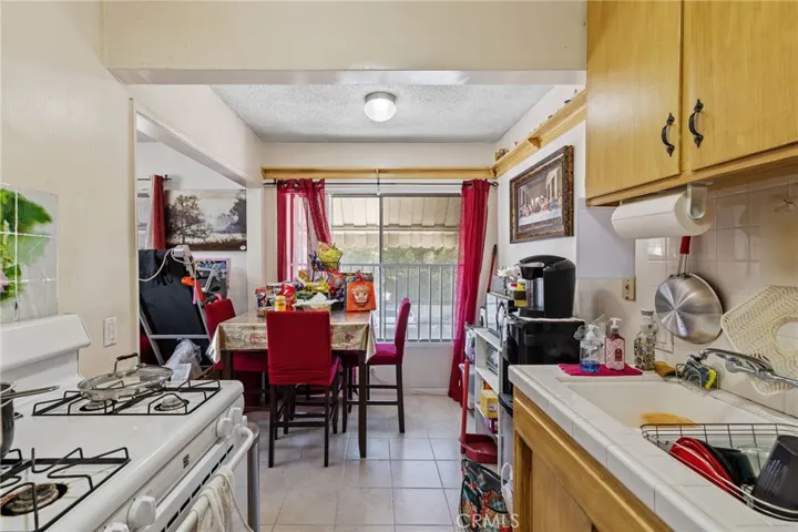 6107 Tujunga Avenue - Unit #3 - Kitchen and Dining Area