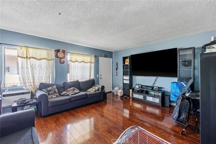 6107 Tujunga Avenue - Unit #5 - Living Room