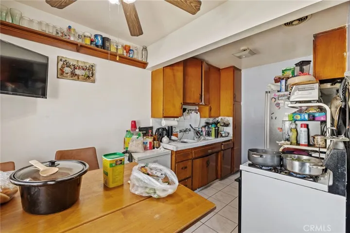 6107 Tujunga Avenue - Unit #4 - Kitchen and Dining Area