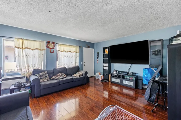 6107 Tujunga Avenue - Unit #5 - Living Room