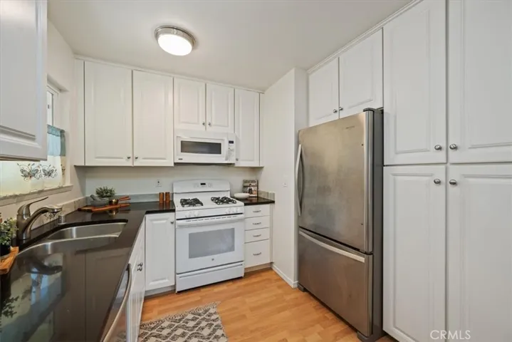 1893 Oceanaire Drive, San Luis Obispo, California 93405