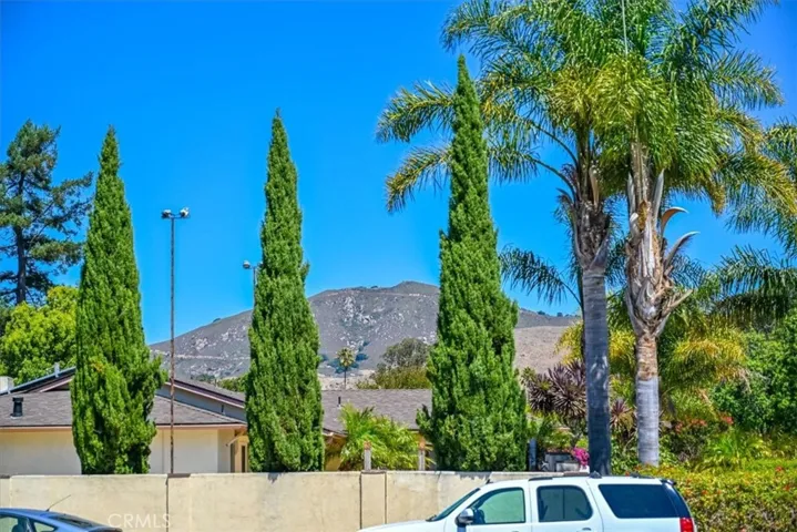 1893 Oceanaire Drive, San Luis Obispo, California 93405