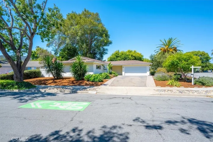 1893 Oceanaire Drive, San Luis Obispo, California 93405