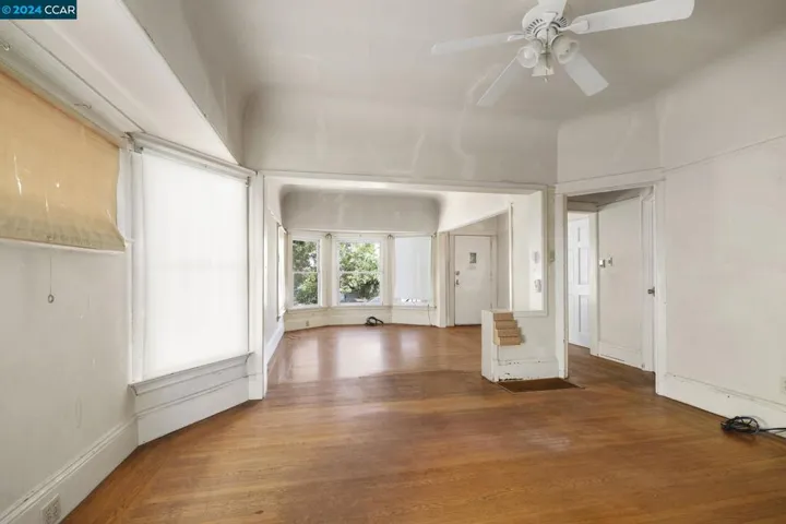 463 44th St, Oakland, California 94609