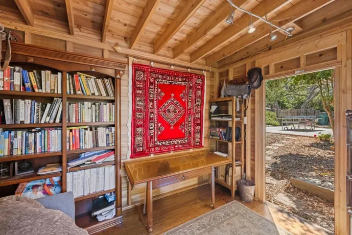 25213 Ward Place, Carmel, California 93923