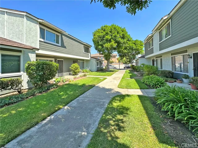 13311 Woodbrook Circle, Garden Grove, California 92844