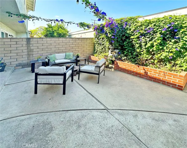 13311 Woodbrook Circle, Garden Grove, California 92844