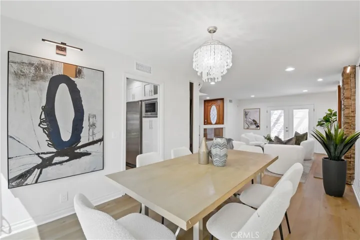 10458 Sioux River Circle, Fountain Valley, California 92708