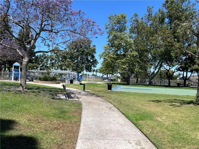 10458 Sioux River Circle, Fountain Valley, California 92708