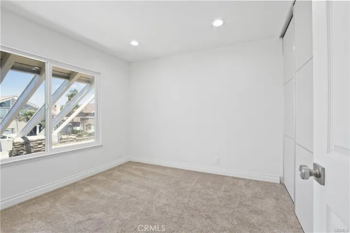 10458 Sioux River Circle, Fountain Valley, California 92708