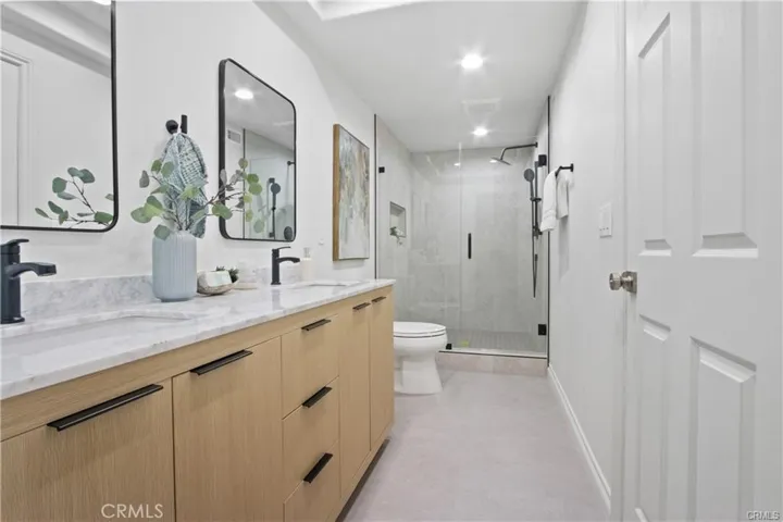 10458 Sioux River Circle, Fountain Valley, California 92708