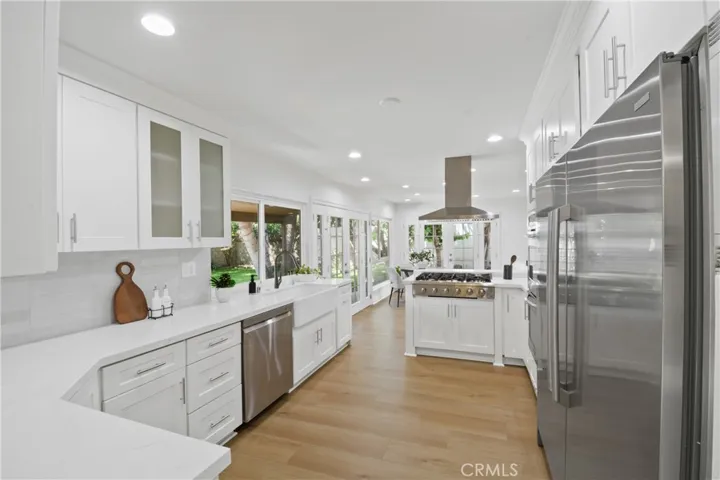 10458 Sioux River Circle, Fountain Valley, California 92708