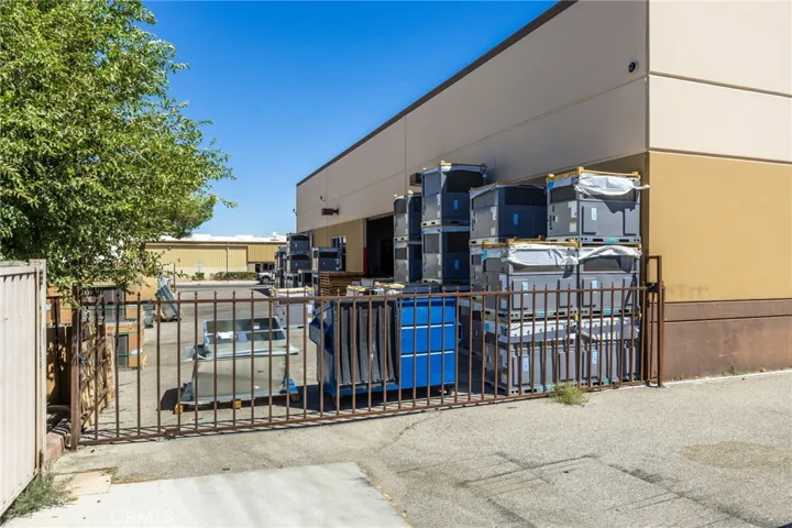 15329 Tamarack Drive, Victorville, California 92392